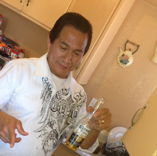 Fidel Flores Photo 34