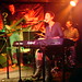Julie Earls Photo 11