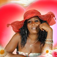 Joy Perkins Photo 24