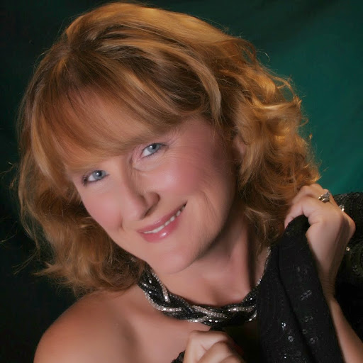 Lisa Jackson Photo 14