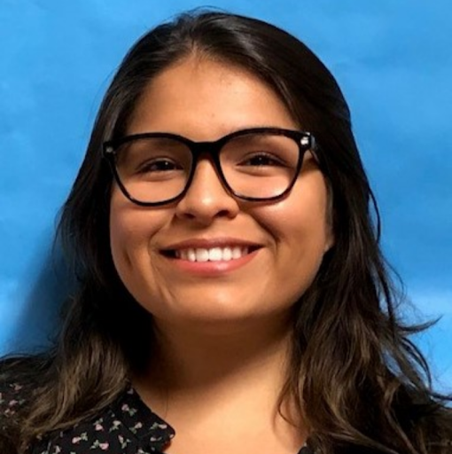 Samantha Hernandez Photo 16
