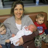 Julie Shaw Photo 15