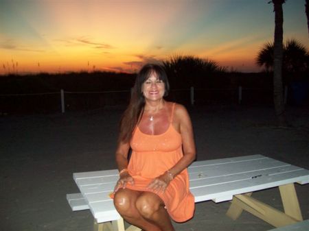 Joanna Clark Photo 18