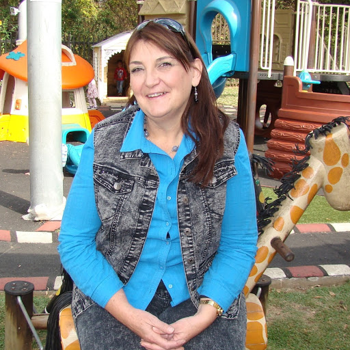 Rose Dutton Photo 12