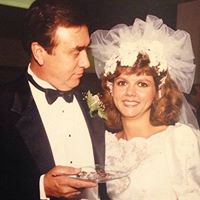 Suzanne Perkins Photo 39