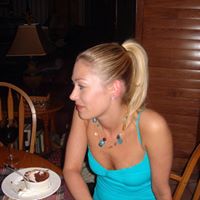 Catherine Holtz Photo 19