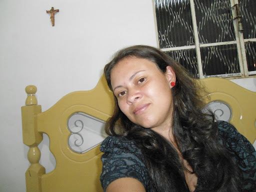 Paula Luciano Photo 7