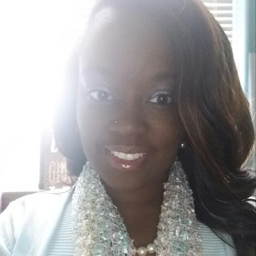 Candace Perry Photo 37