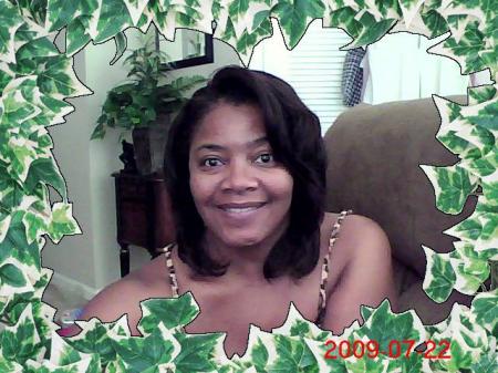 Shirley Watts Photo 9