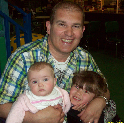 Neil Tucker Photo 10