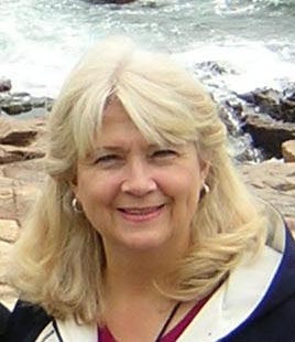 Susan Summers Photo 22