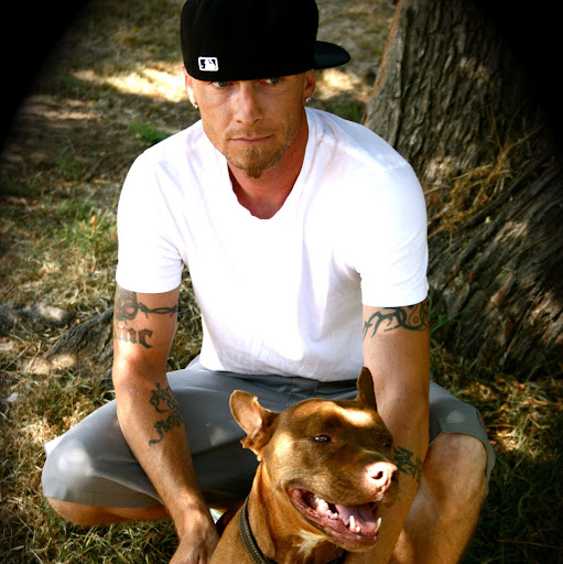 Chad Gomez Photo 9