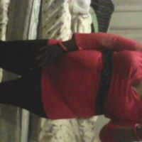 Elizabeth Bush Photo 41