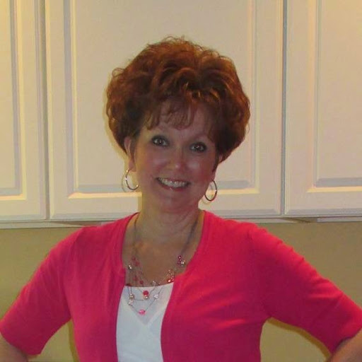 Michelle Mcgovern Photo 32