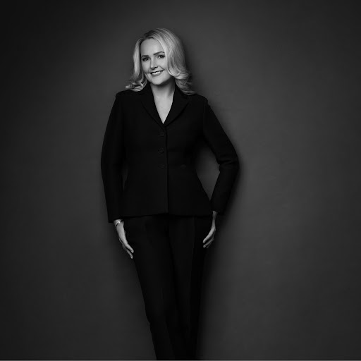 Suzanne Mclaughlin Photo 25