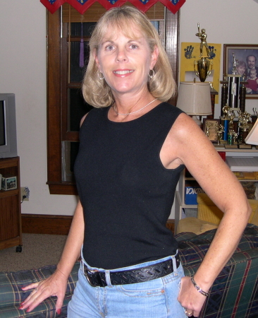 Barbara Reynolds Photo 38