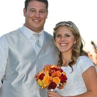 Angela Devries Photo 9