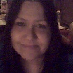 Jennifer Hutchinson Photo 28