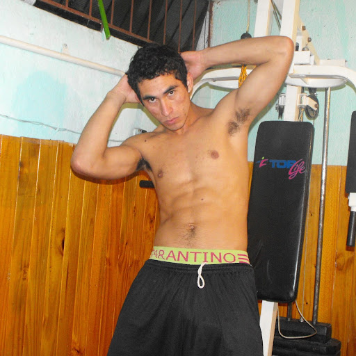Julio Roman Photo 28