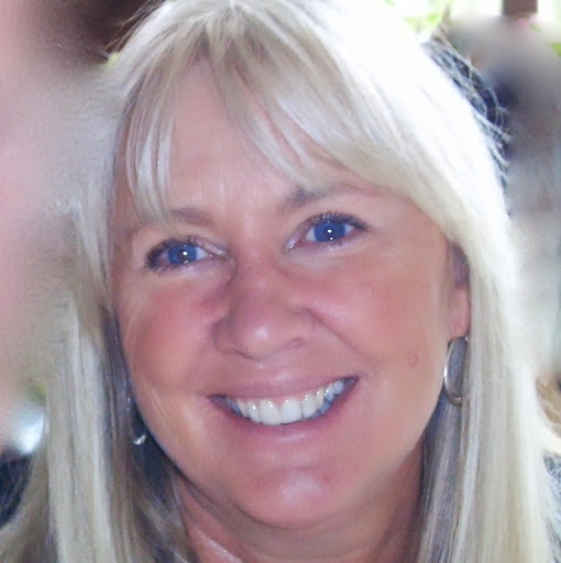 Ann Reid Photo 33