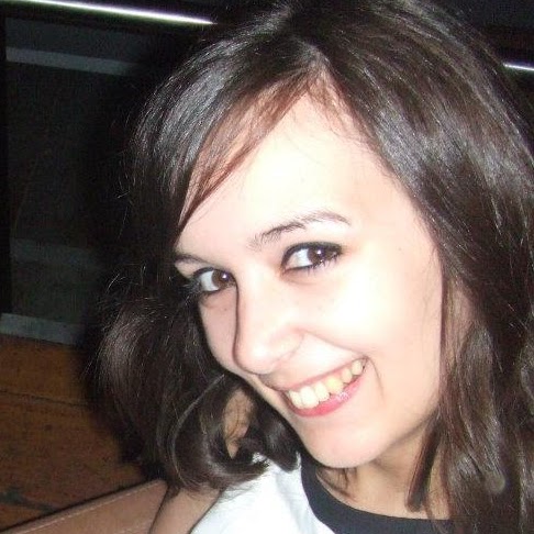 Charlotte Ingram Photo 9
