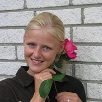 Anita Quick Photo 15