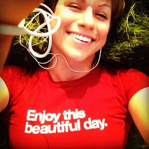 Amy Robinson Photo 25