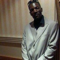 Jeffery Howell Photo 29