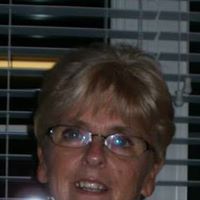 Sandra Kowalski Photo 32