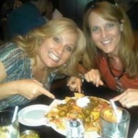 Michele Oliver Photo 20