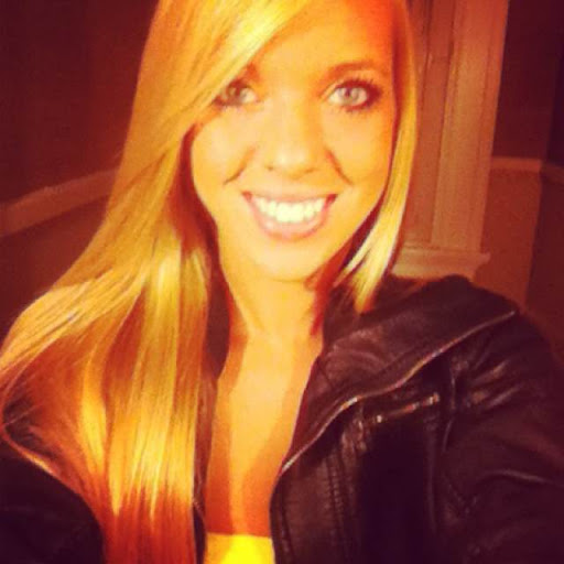 Taylor Webster Photo 10