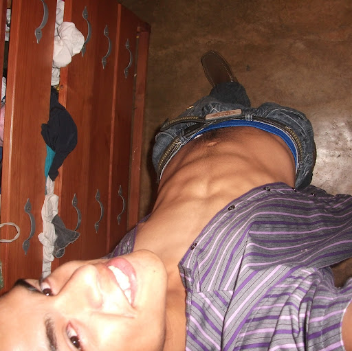 Benjamin Lozano Photo 36
