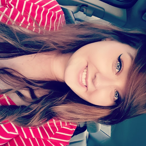 Amber Hart Photo 36