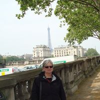 Kristine Unger Photo 6