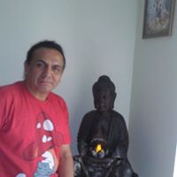 Roberto Robles Photo 49
