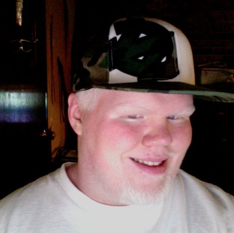 Josh Griggs Photo 4