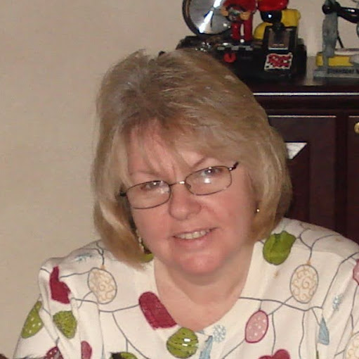Gail Harris Photo 19