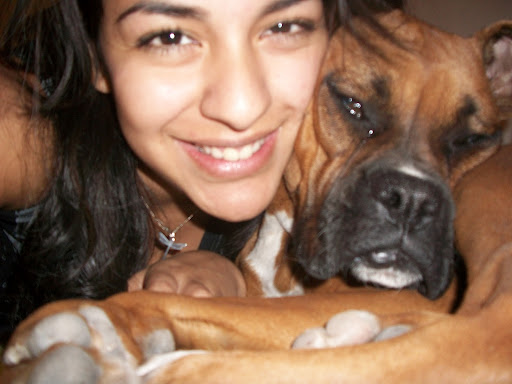 Jennifer Paredes Photo 37