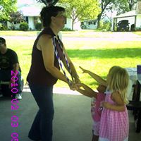 Janet Bloom Photo 15