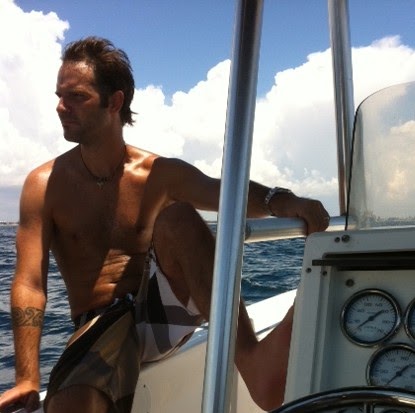 Dean Austin Photo 13