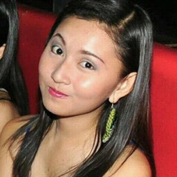 Kimberly Santos Photo 36