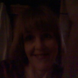 Debbie Locke Photo 12