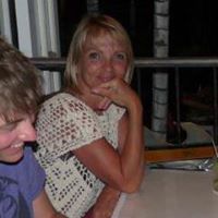 Ellen Carr Photo 30