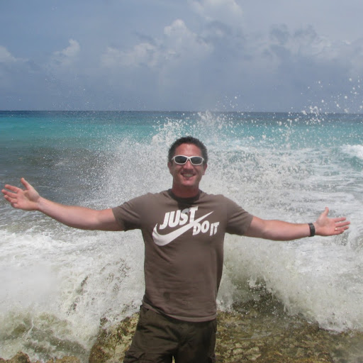 Eric Hunt Photo 5