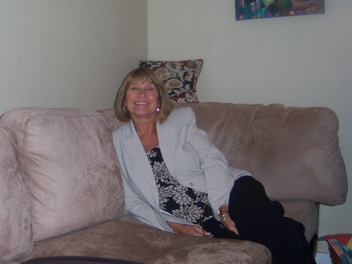 Barbara Dutton Photo 10