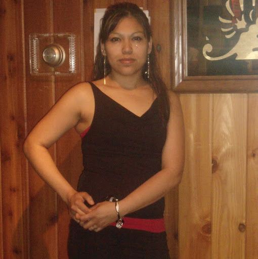 Maria Vivar Photo 9