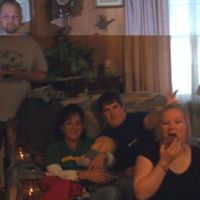Carrie Latham Photo 10