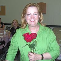 Louise Harvey Photo 27