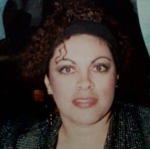 Lora Bailey Photo 35