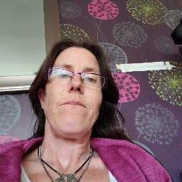 Lisa Harrison Photo 42